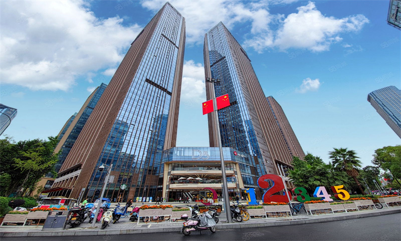 东方希望天祥广场